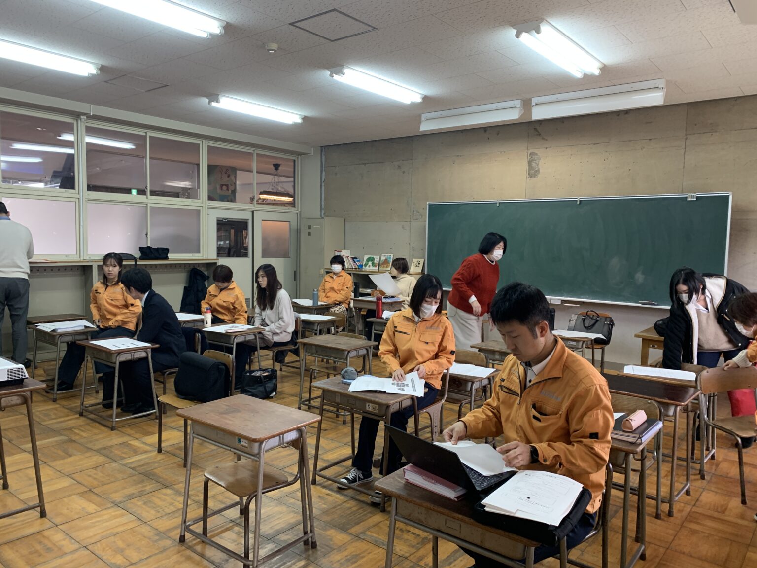 Hori建築社員研修 At 610Base , 在職者向け職業訓練(能力開発セミナー)のご案内 – NVGUXH